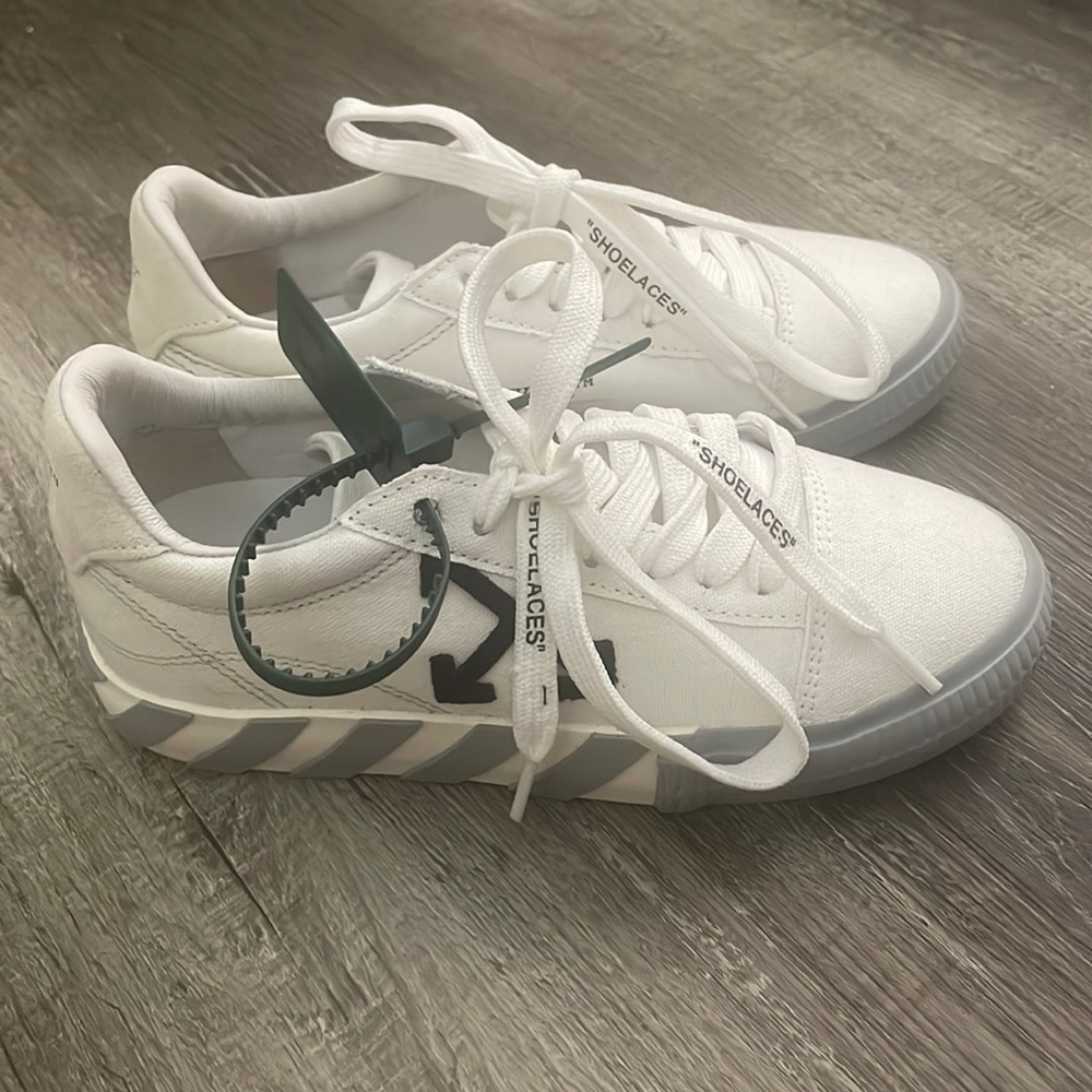 Off-White Vulcanized Sneakers